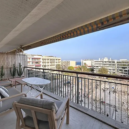 Anthea Sea View, 3 Terraces And Rooftop * Cannes